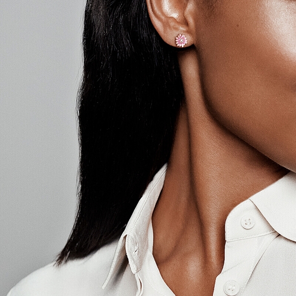 Pink Daisy Flower Studs Earrings - Picture 2 of 2